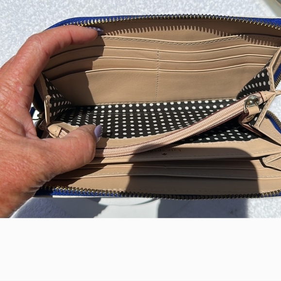 ♠️♠️ Kate Spade New York Continental Wallet - Picture 9 of 16